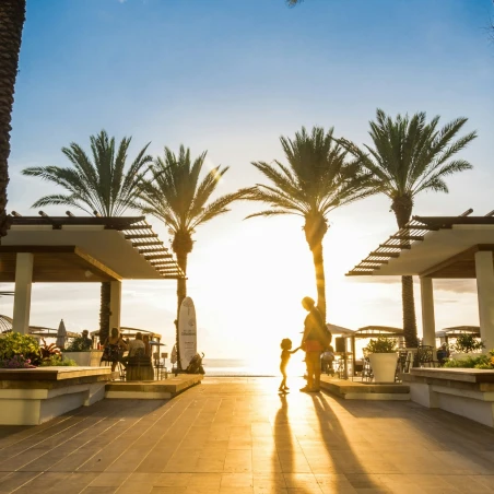 How much does it cost to vacation in Cayman Islands? - 2026 Guide