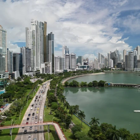 How much money does it cost to go to Panama? - 2026 Guide